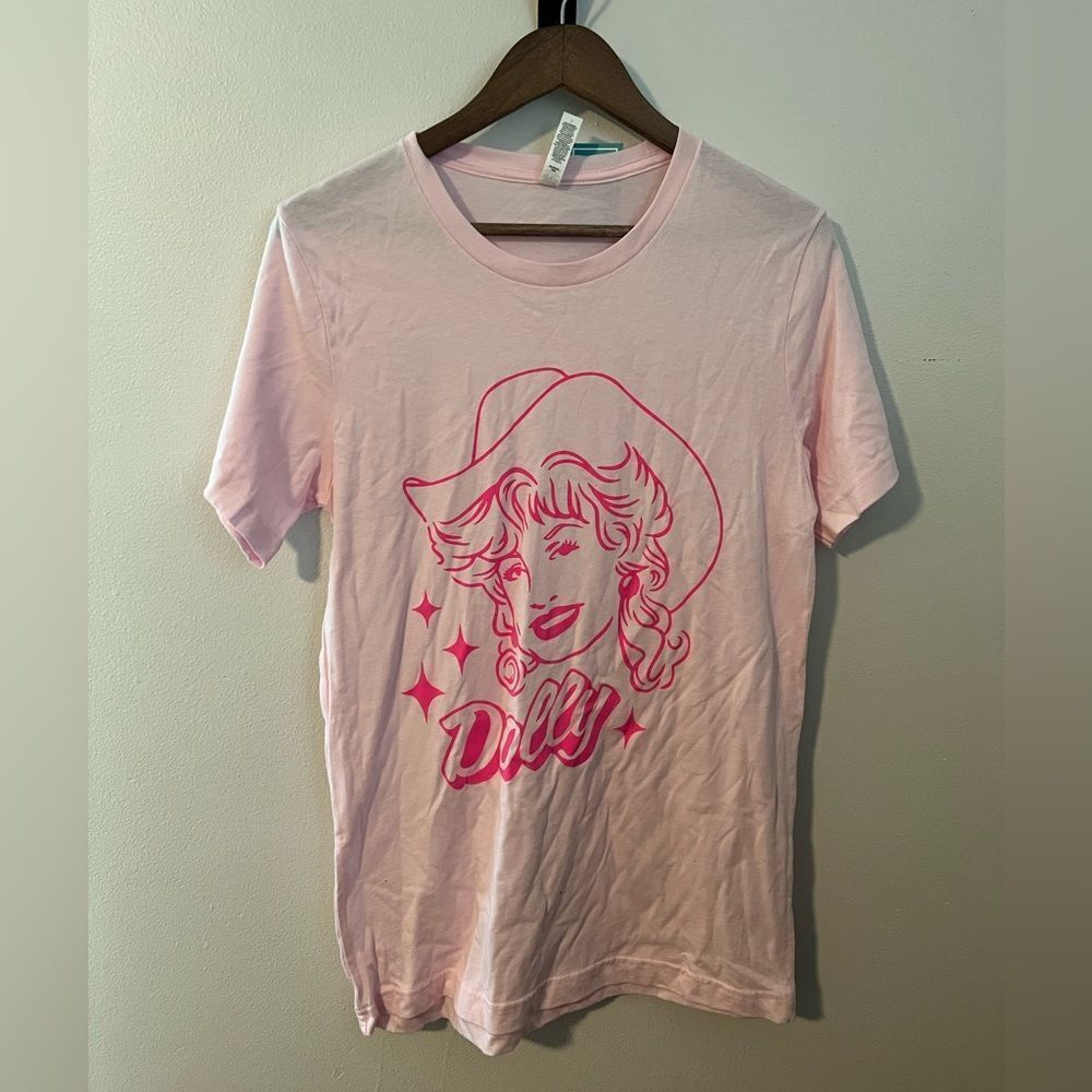 NWT Pink Dolly Parton T-Shirt